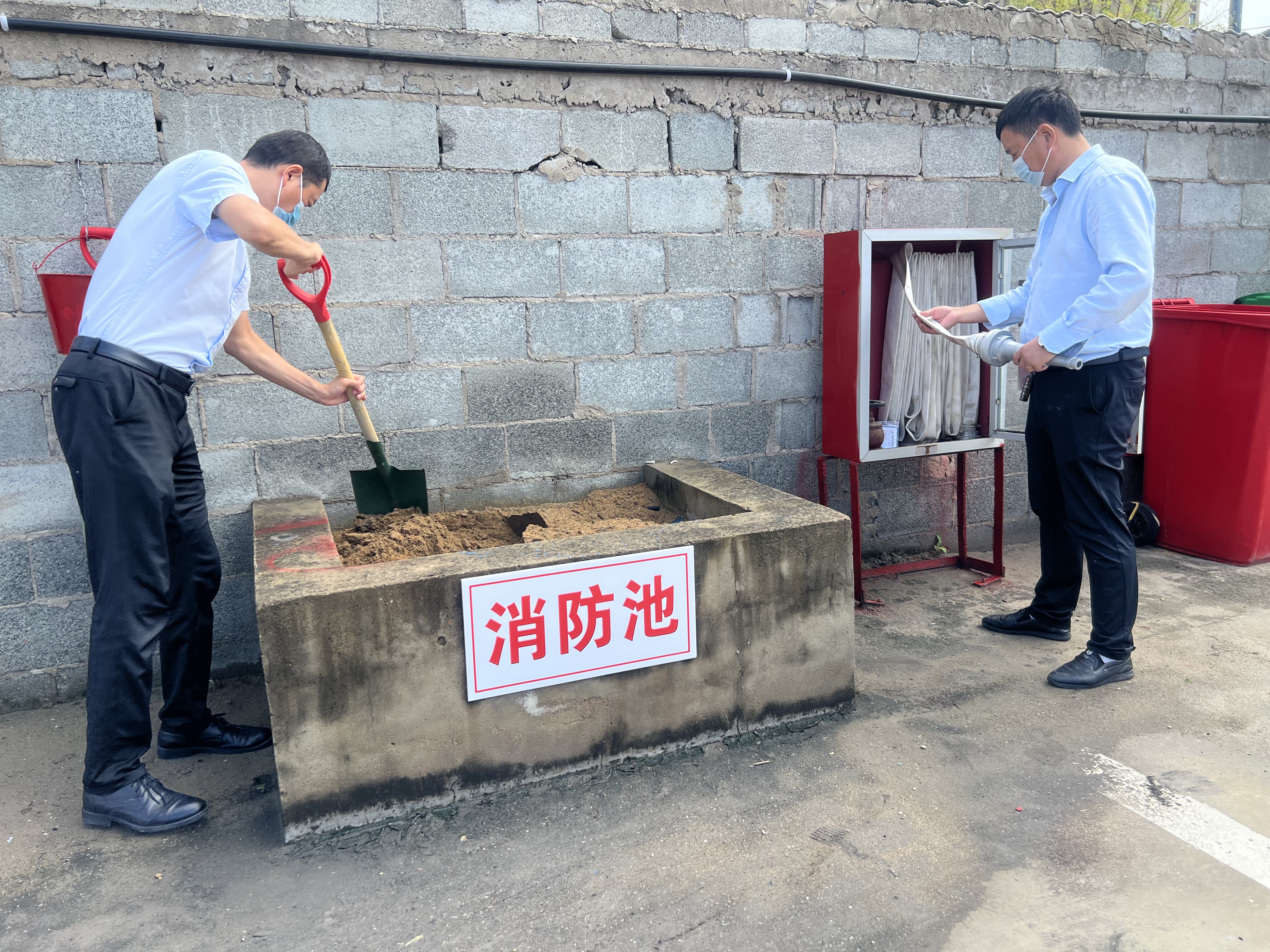 公交事業一部開展場站消防檢查筑牢安全防線