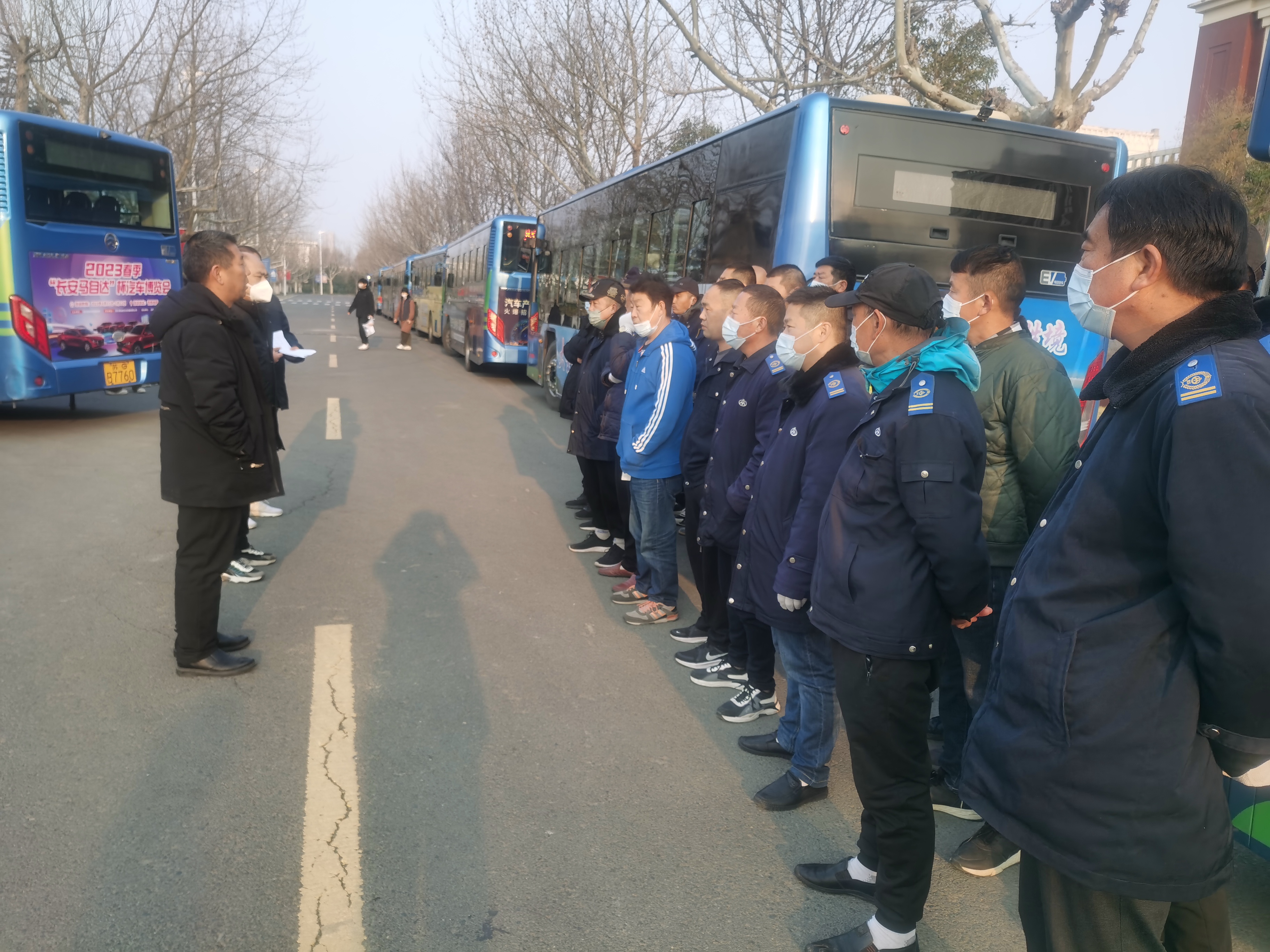 定制公交進校園 護航學生出行路