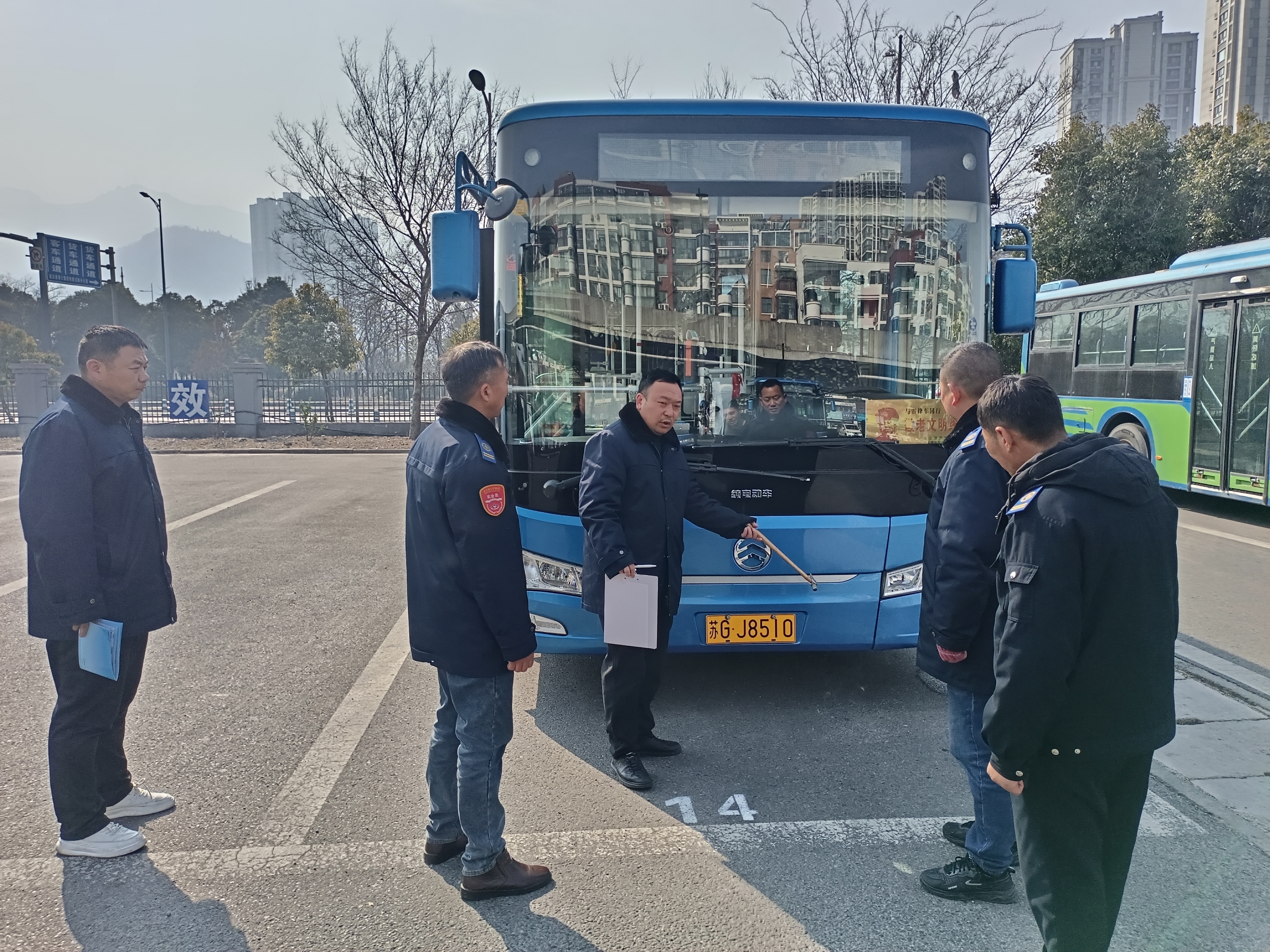 公交集團公交事業二部開展駕駛員操作技能競賽考核專題培訓