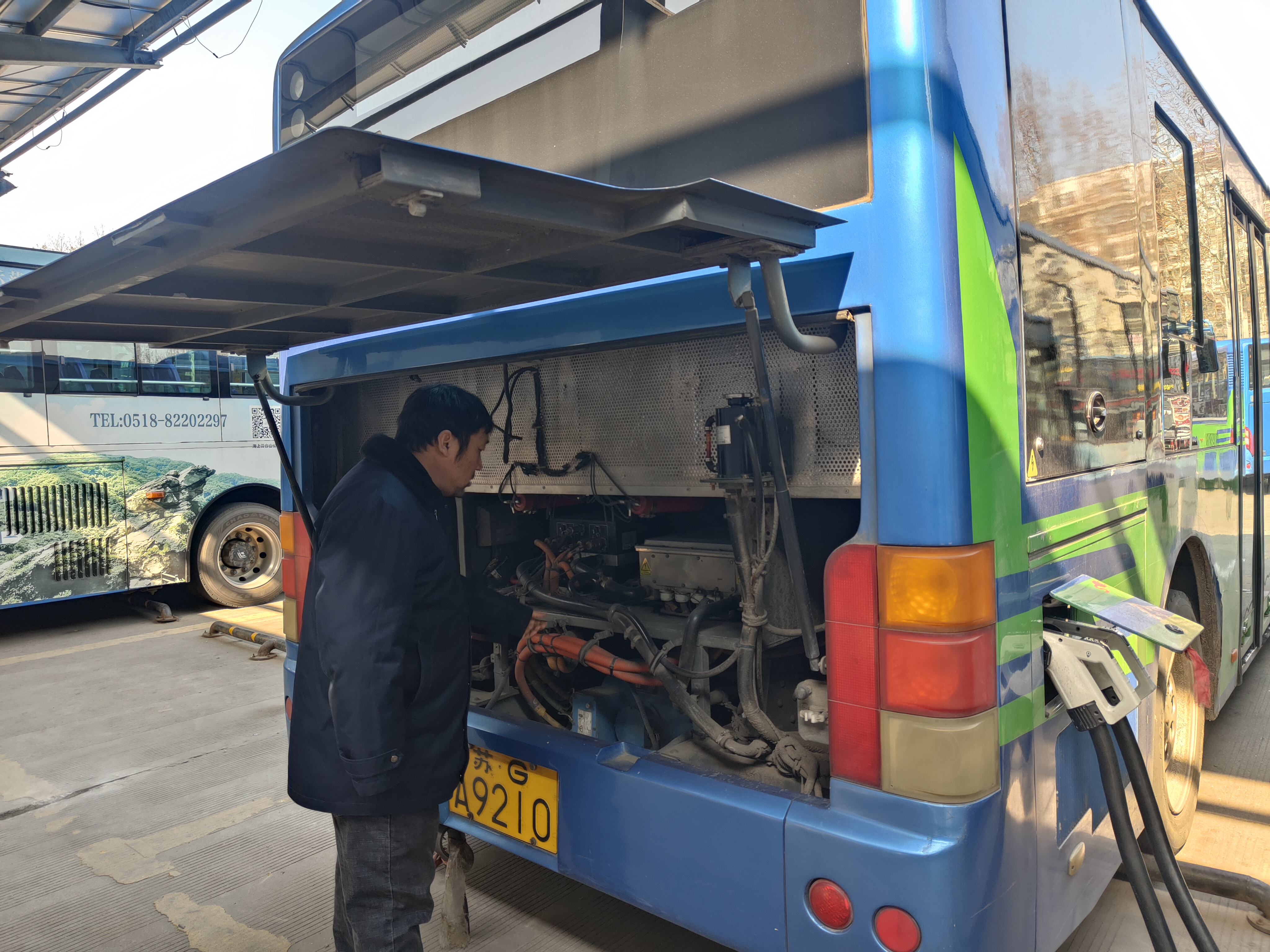 安全防線再加固，未雨綢繆保平安 ——公交集團(tuán)開展春運(yùn)收官全面檢查工作