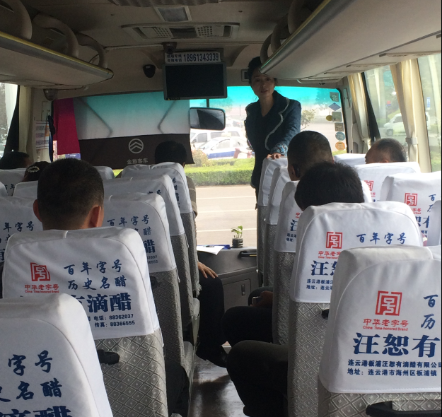 公交佳連公司深入一線對駕駛員進(jìn)行春季安全交代