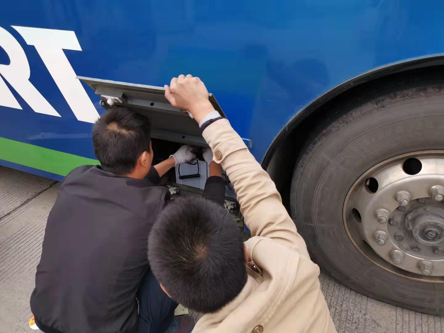 公交集團快速公交事業部開展車輛安全大整治工作