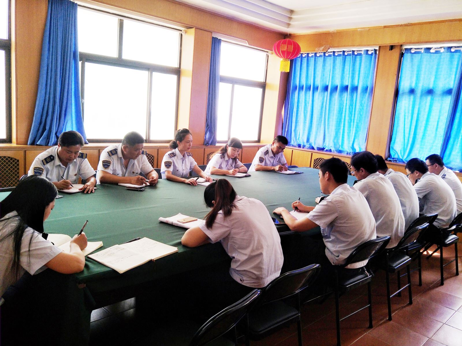 公交集團佳連公司召開沖刺全年目標(biāo)任務(wù)推進會