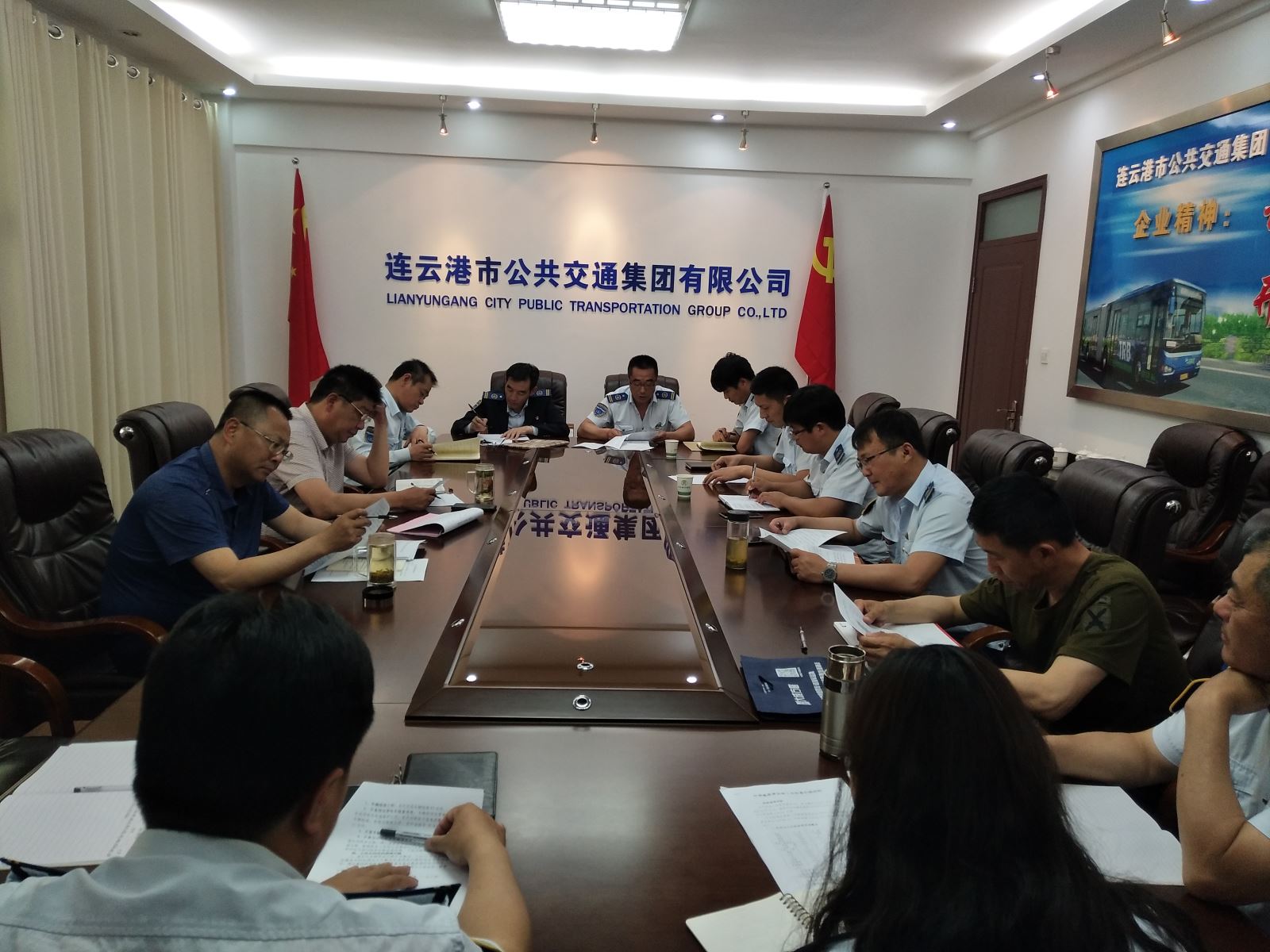 公交集團(tuán)召開機務(wù)管理工作會議
